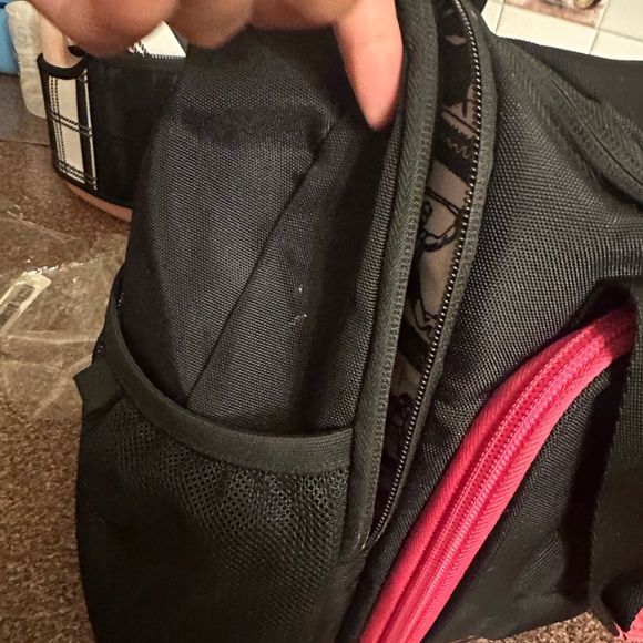 Black and Pink 6 Pack Meal Tote Bag - Picture 12 of 13